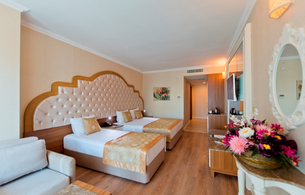 Standard Room With Balcony 1
