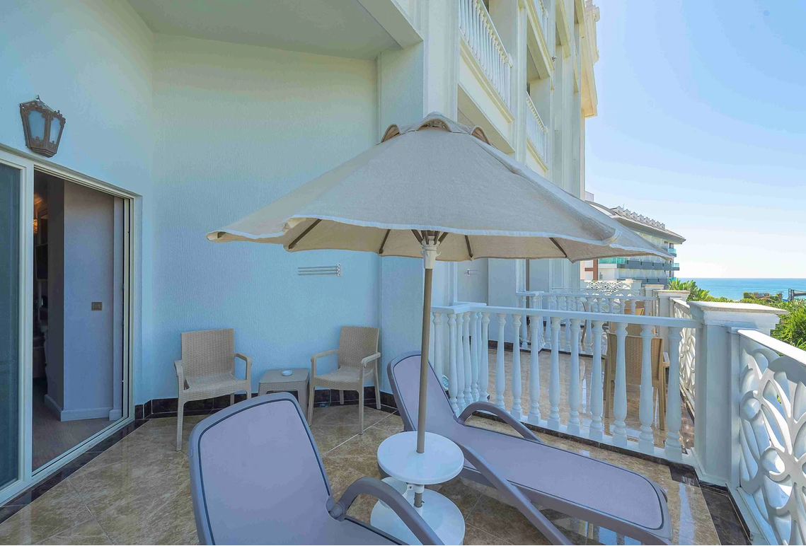 Standard Room With Terrace 2