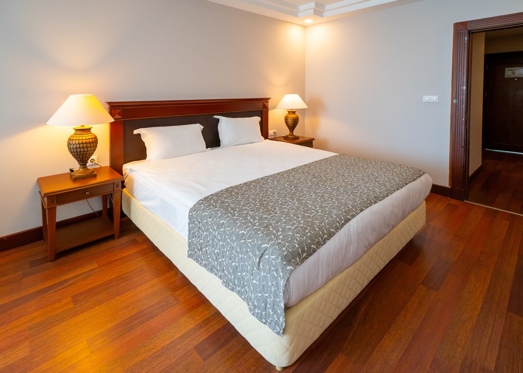 Hotel Family Room 2