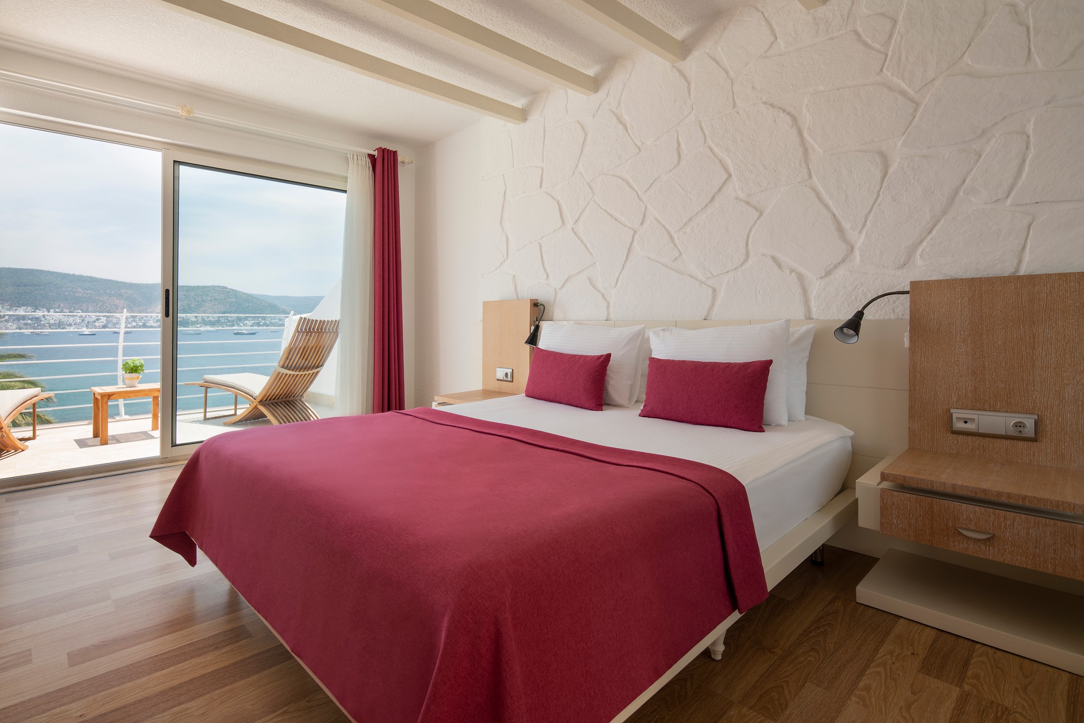 Standard Double or Twin Room Seaview With Balcony 1