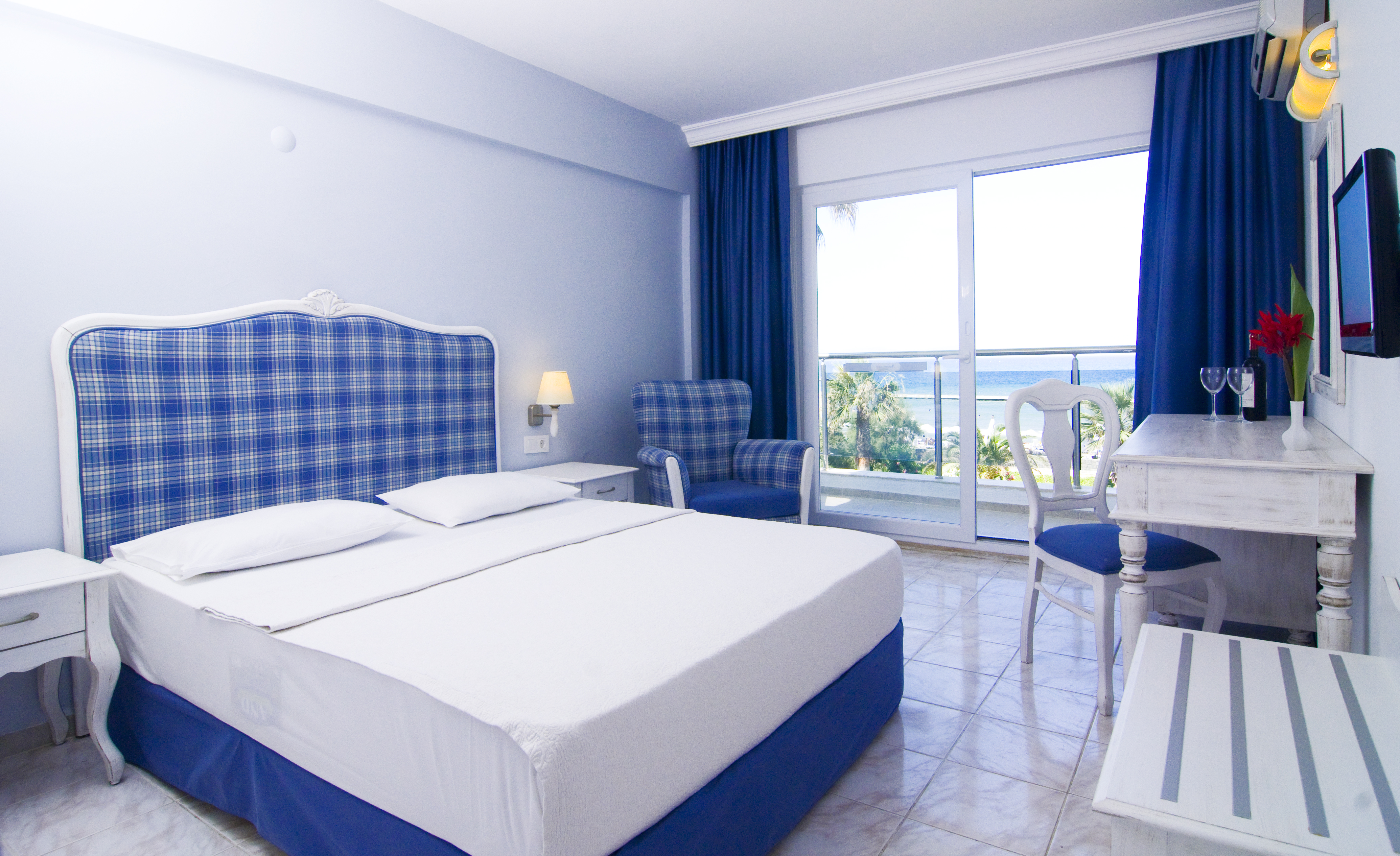 Standard Room Sea View Balcony Or Terrace 2