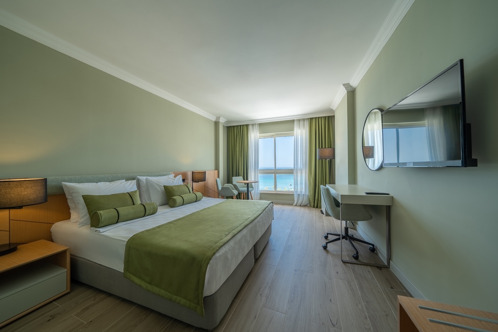 Standard Room Sea View Without Balcony 3