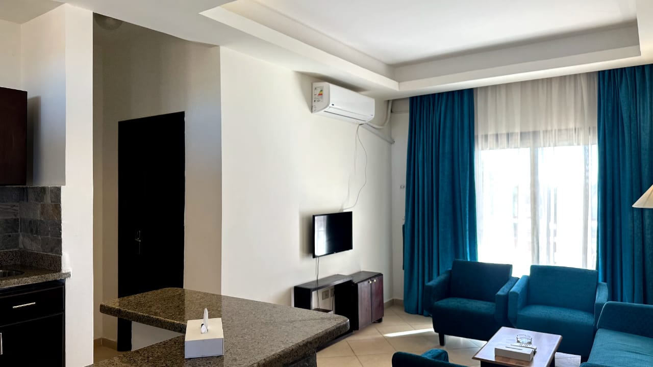 Junior Suite Pool View Or Side Sea View 2