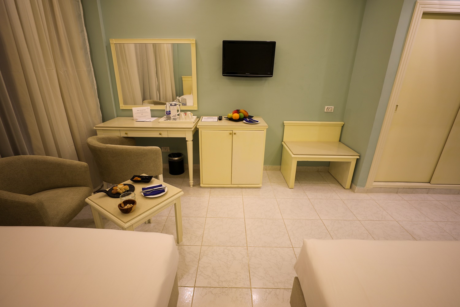 Triple Rooms/ One Bedroom 1