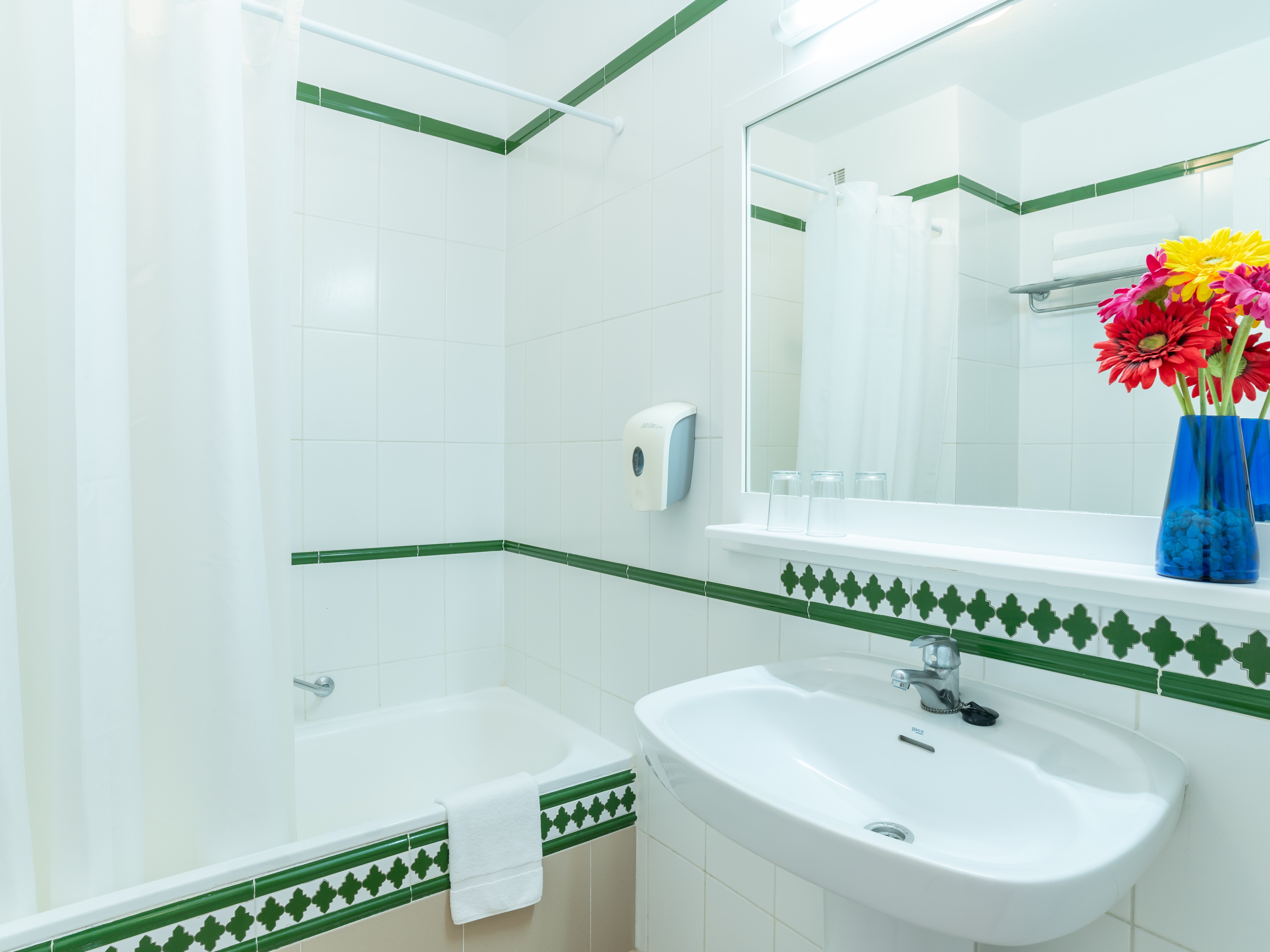 1 Bedroom Comfort Apartment With Balcony 4