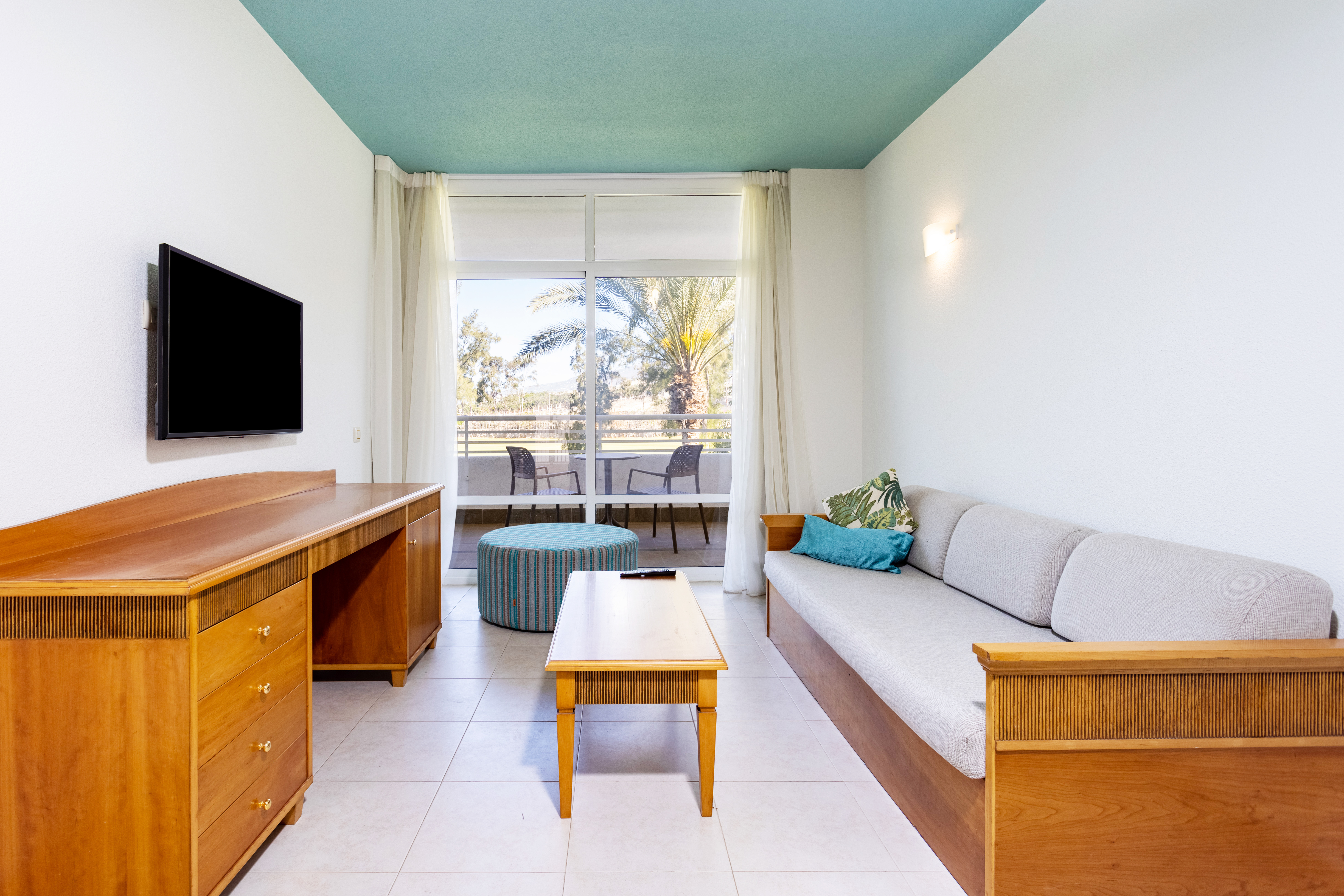 Suite Garden Or Pool View (Balcony Or Terrace) 2