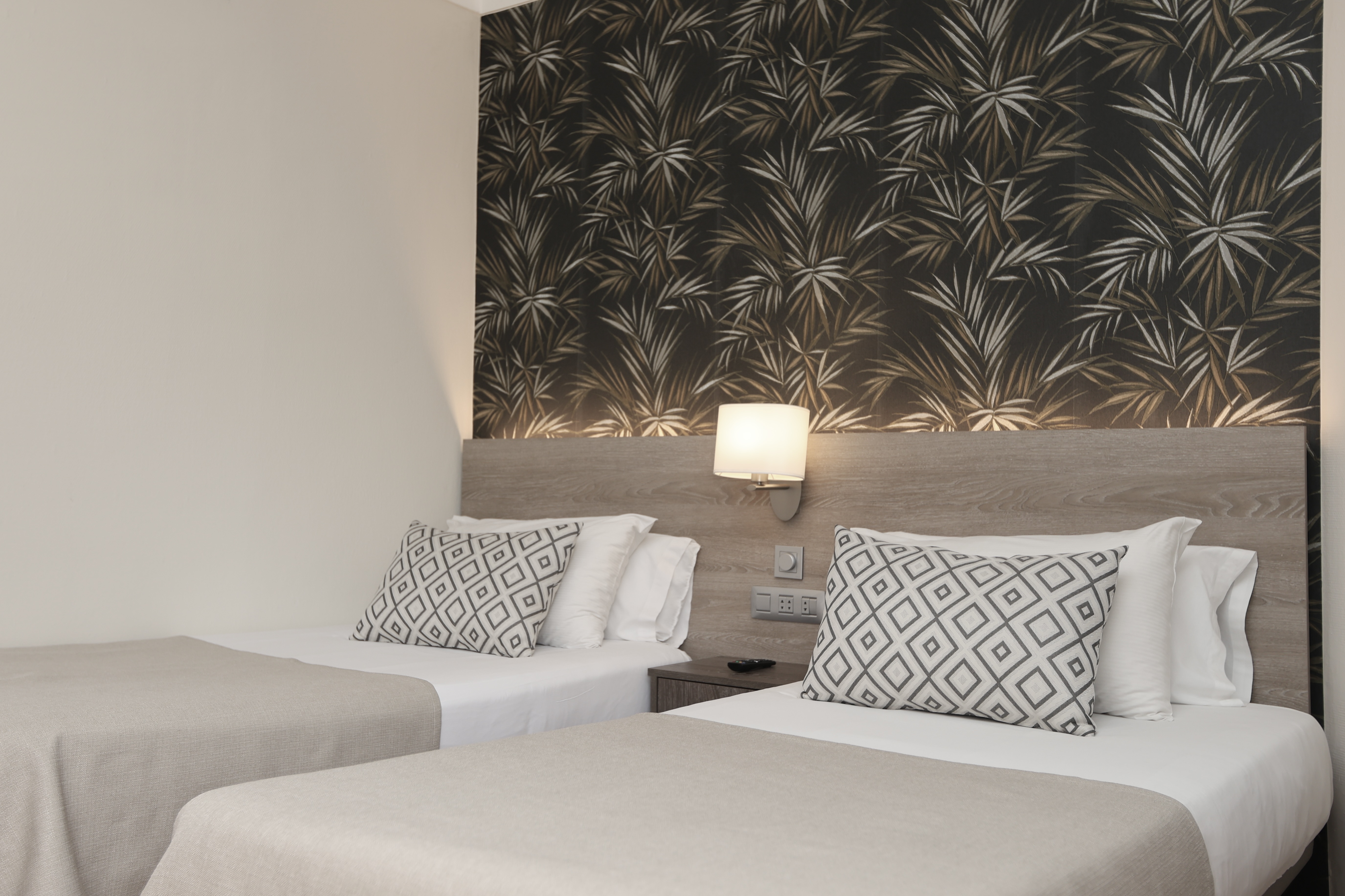 Family Room 3