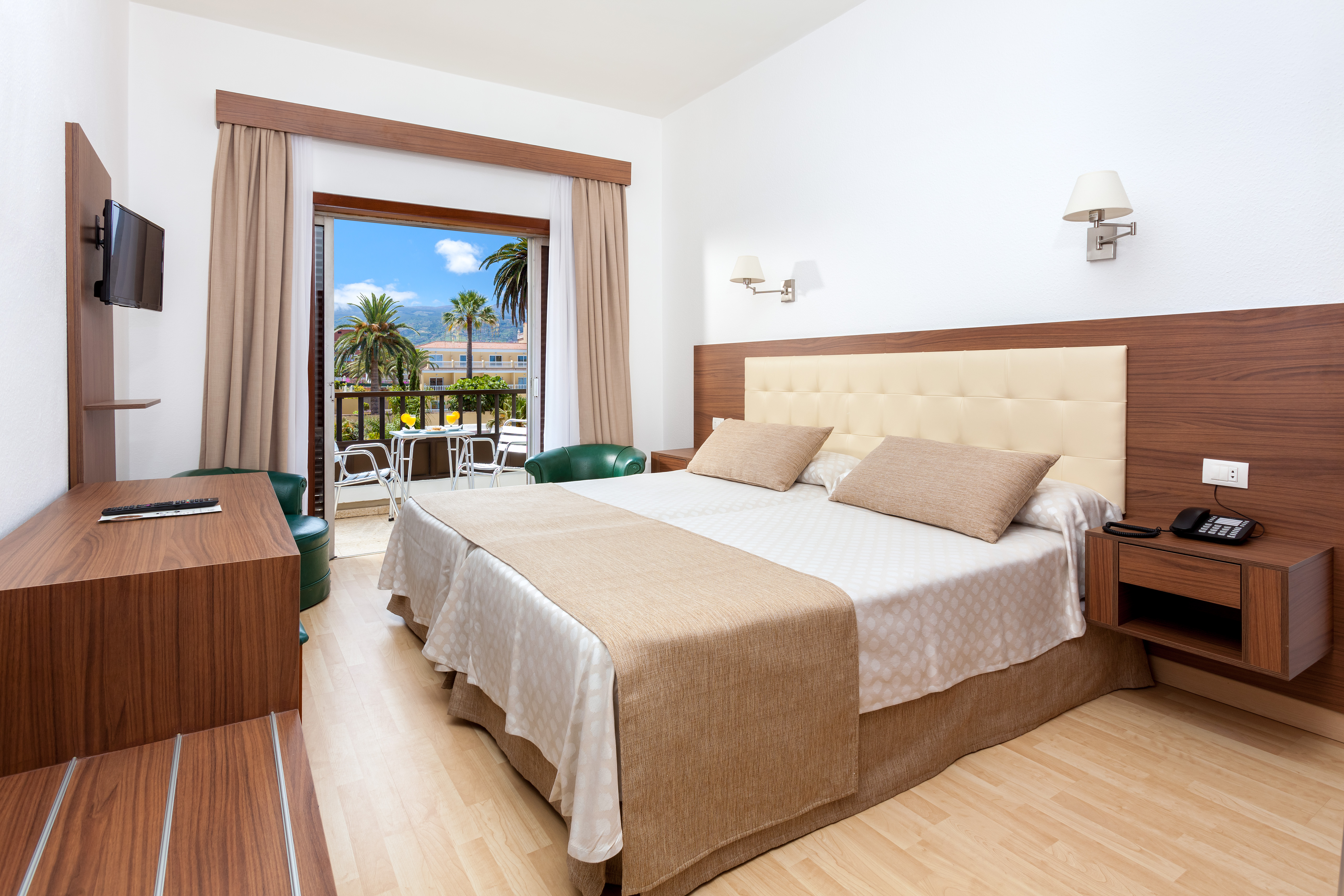Triple Room 1
