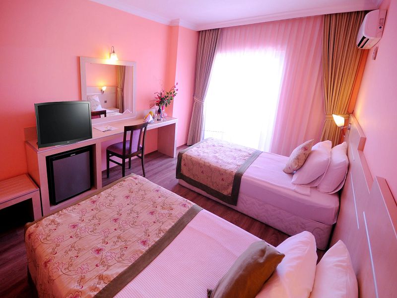 Econom Room 1