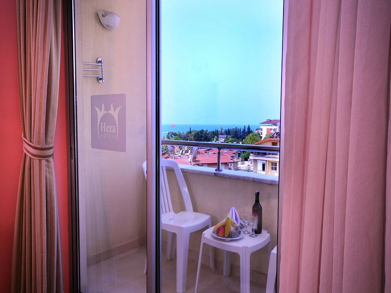 Standard Side Sea View 2