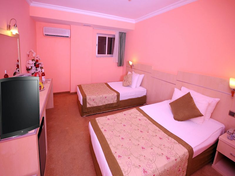 Standard Room 4