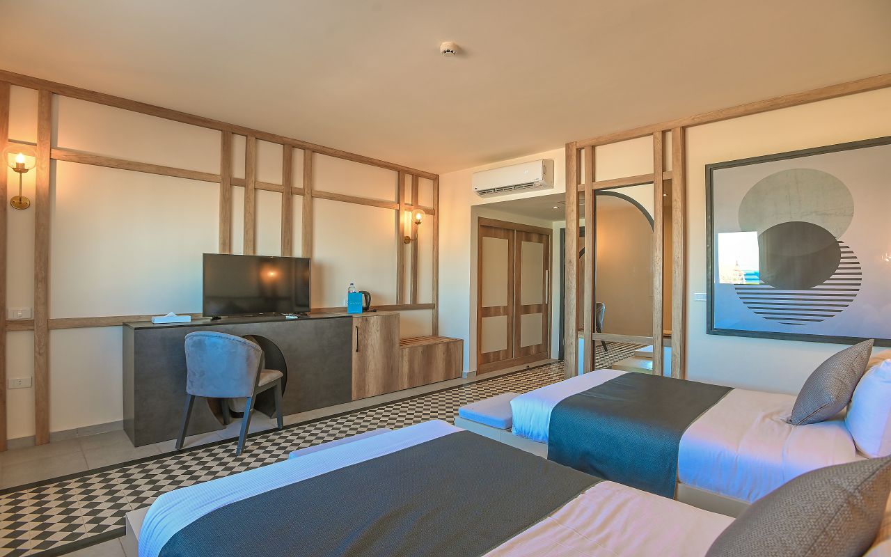 Superior Room 2