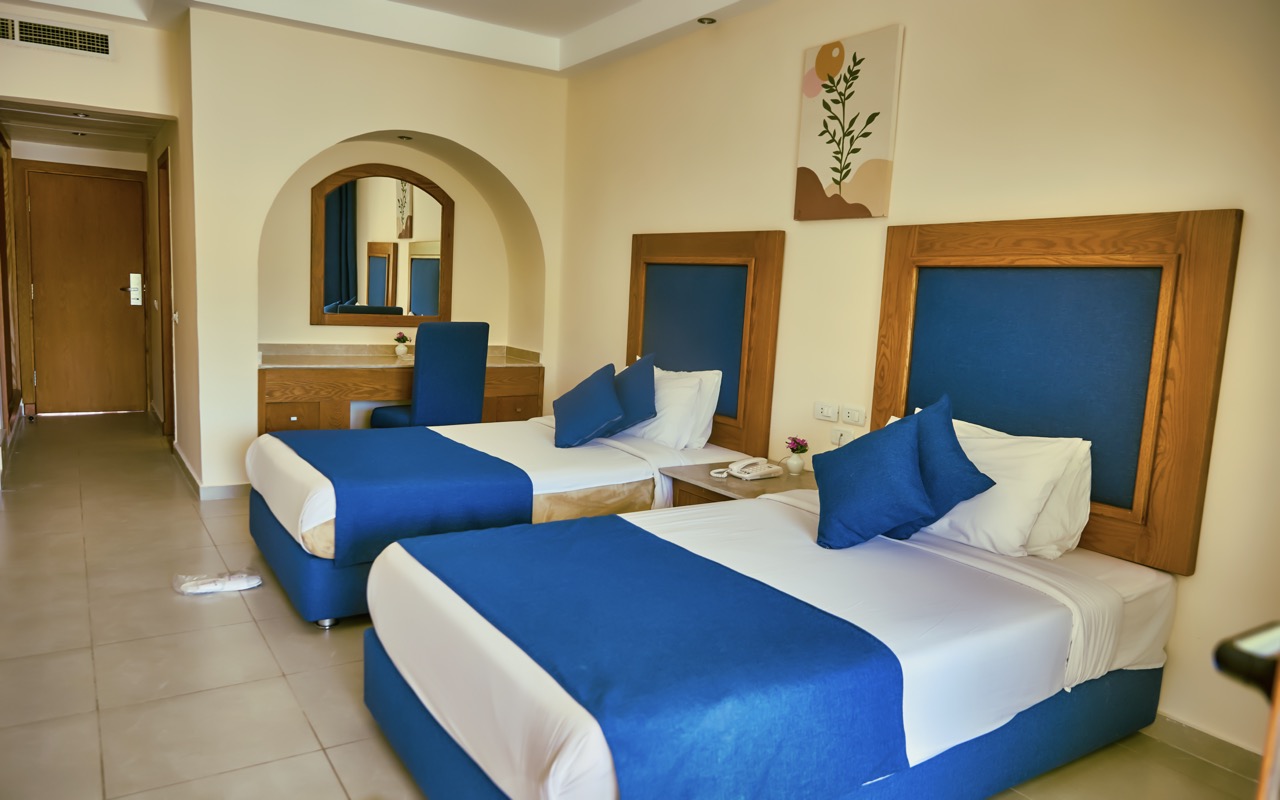 Side Sea View Room 1