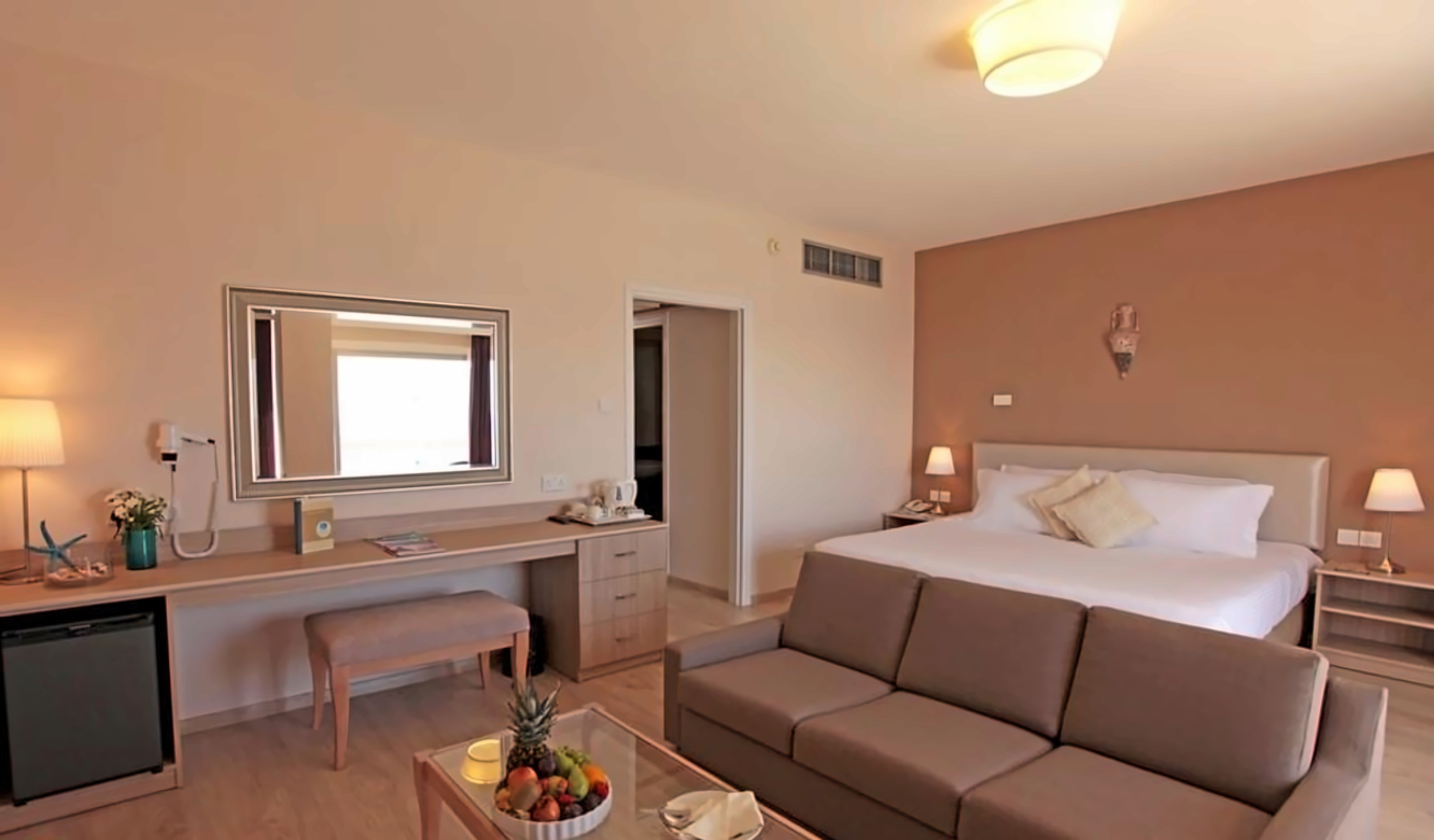 Family Room Inland View 1