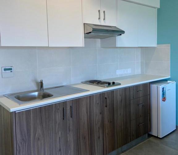 Superior Studio Apartment Inland View 4