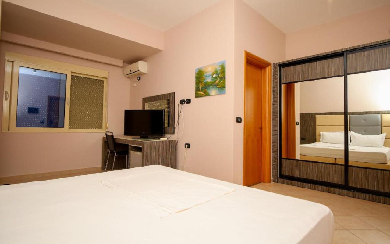 Standard Double Room 3