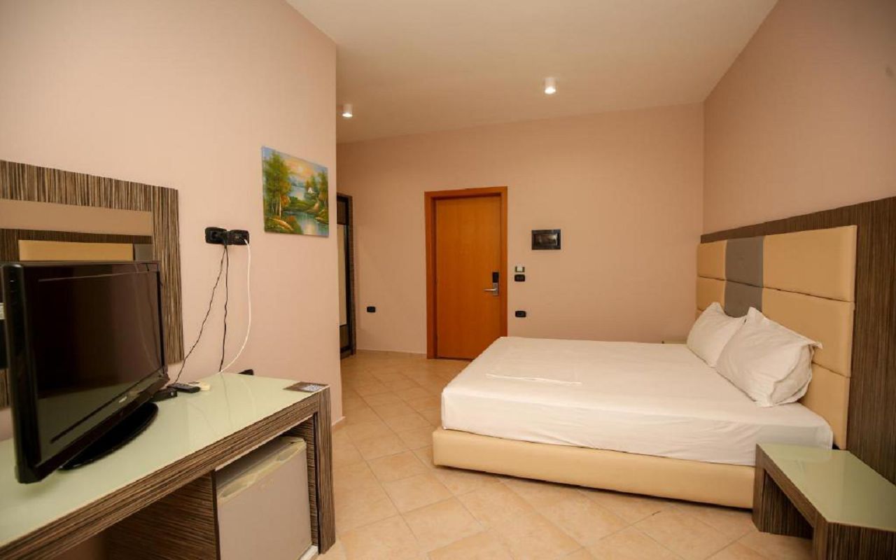 Standard Double Room 1