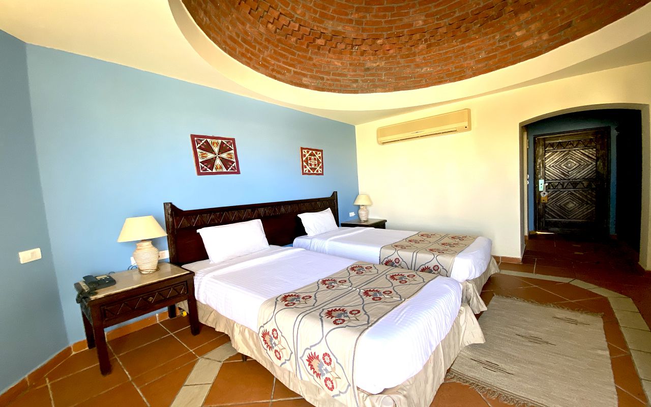 Standard Sea View Room 2