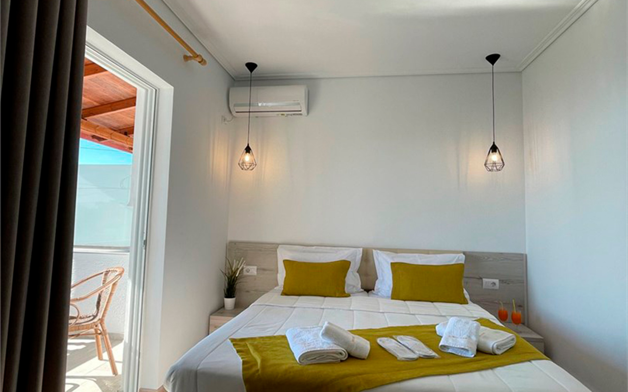Standard Room Side Sea View 1