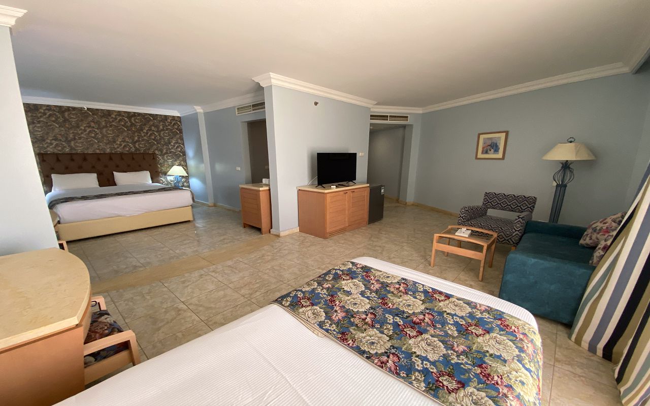 Junior Suite 1