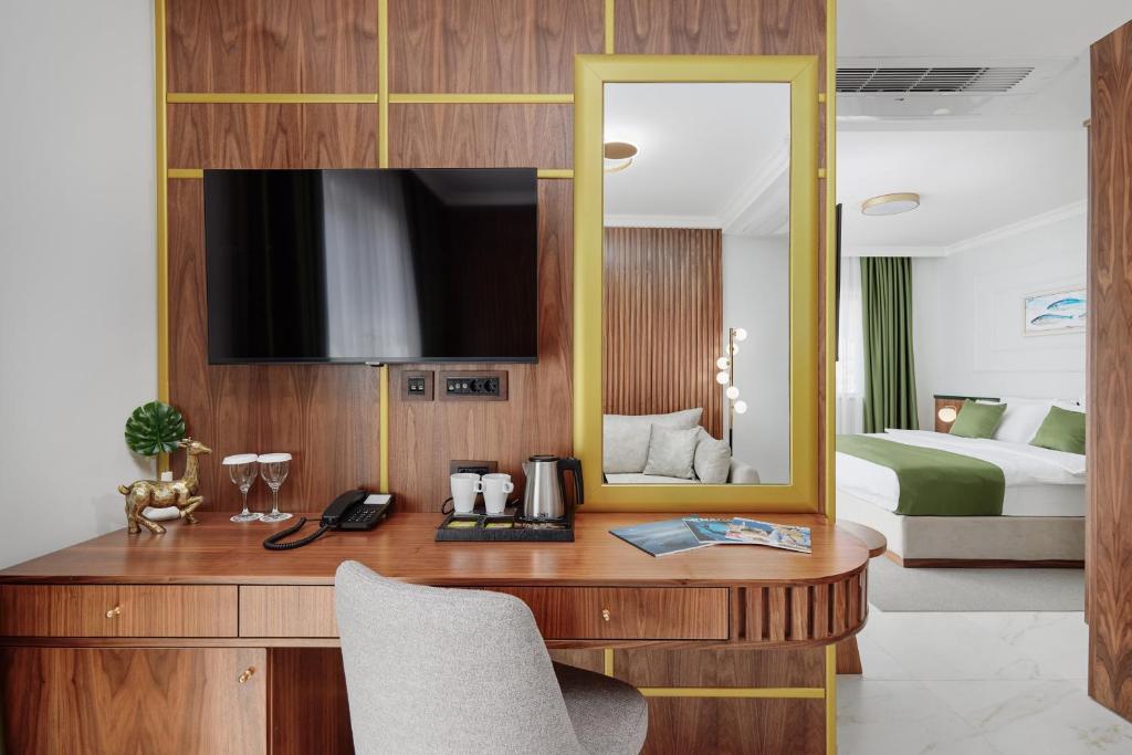 Junior Suite 4