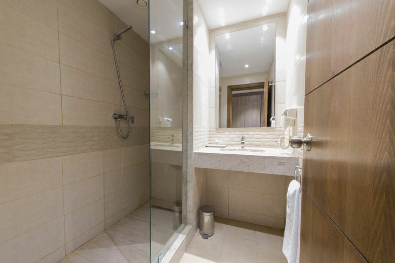 Family Suite 2