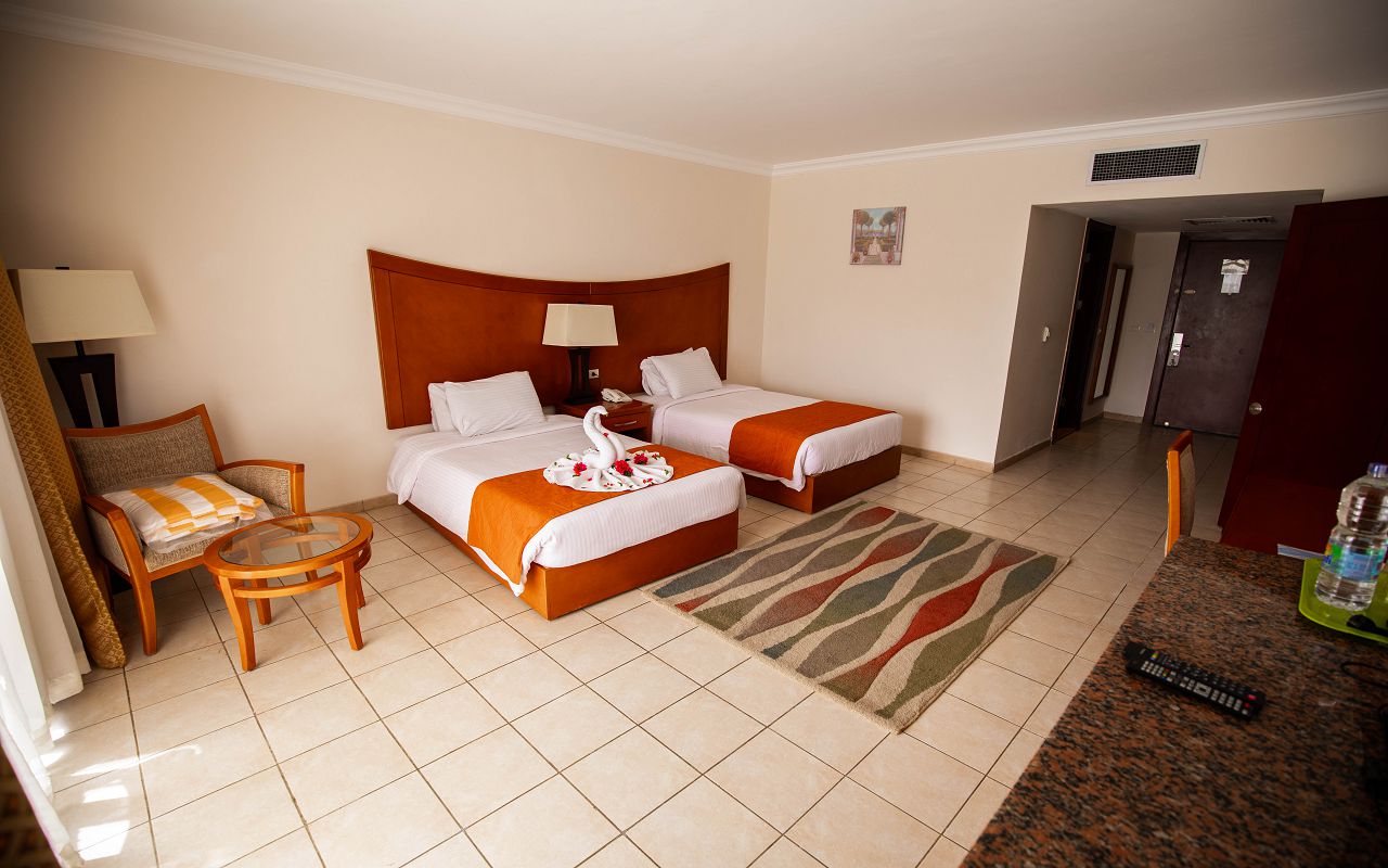 Club Room 2