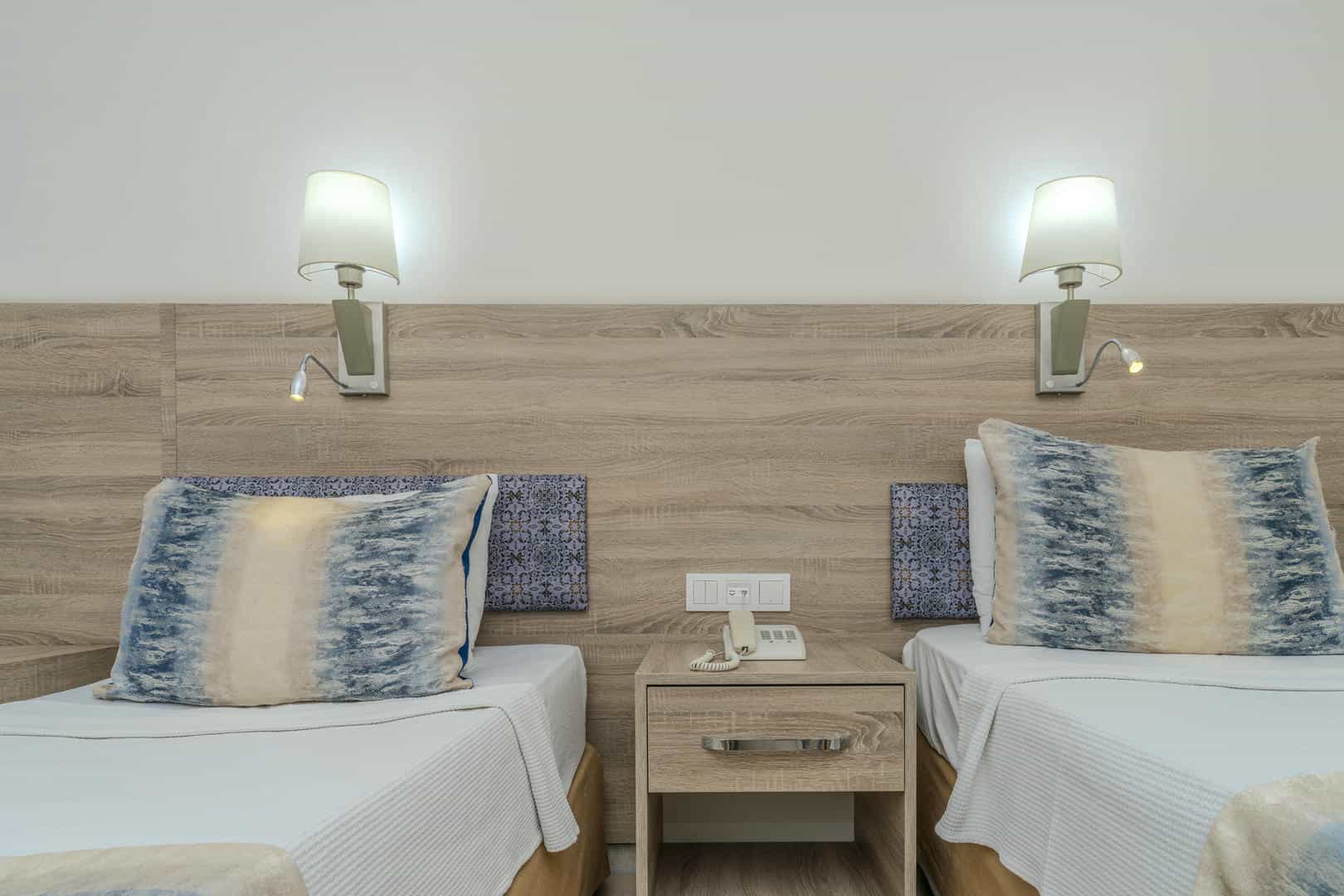 Economy Room 1