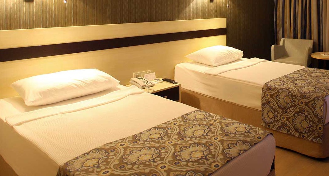 Economy Room 2