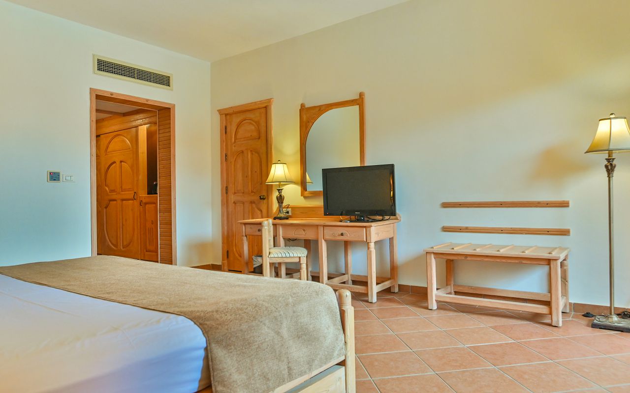 Comfort Room 1