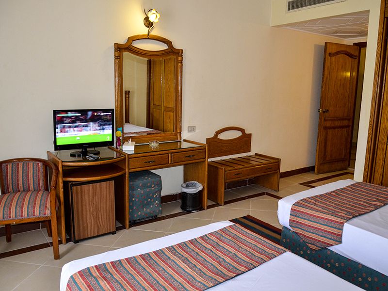 Pool View Room 3