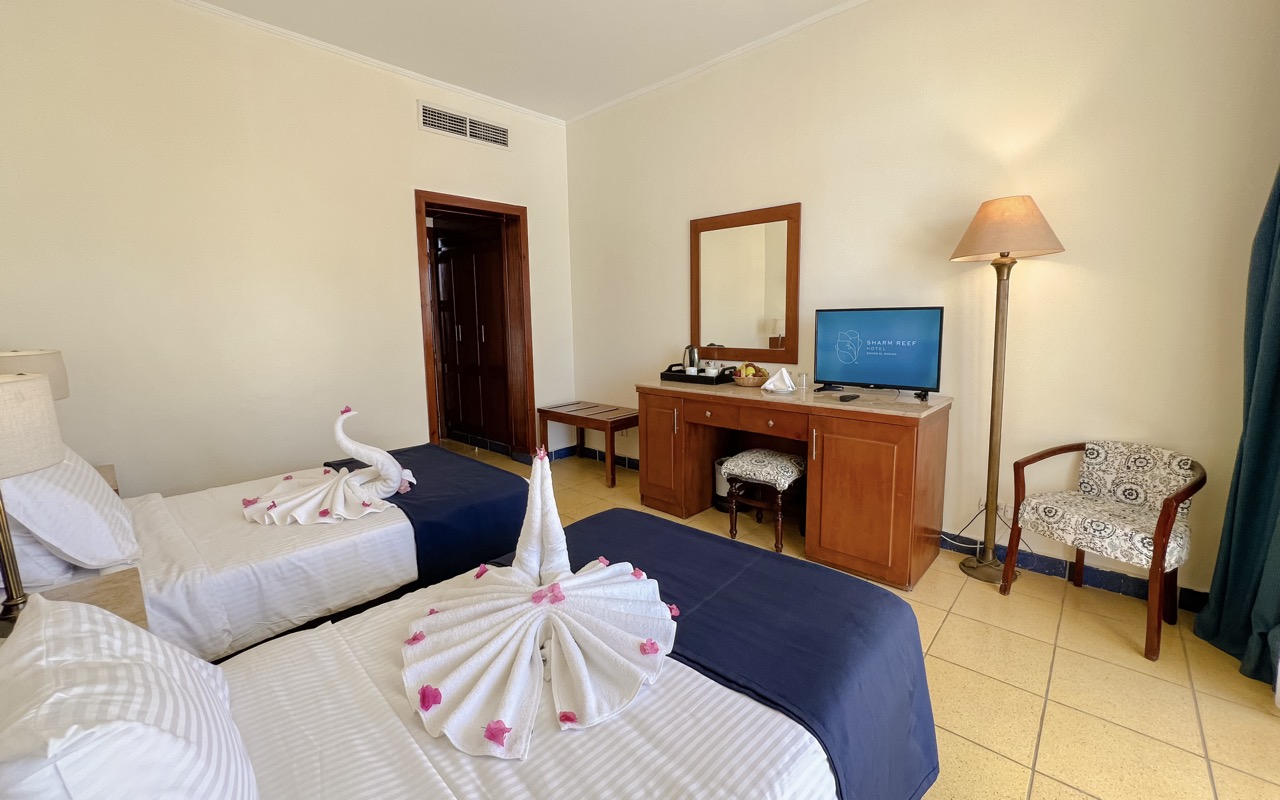 Pool View Room 3