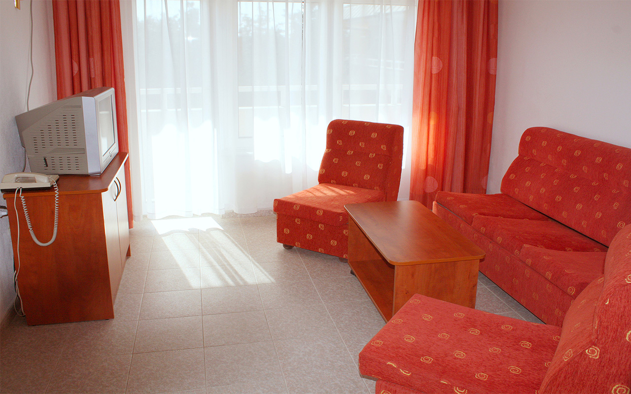 Apartment 1 Bedroom 3