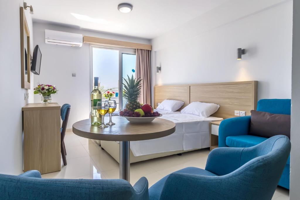 Standard Room Inland View 1