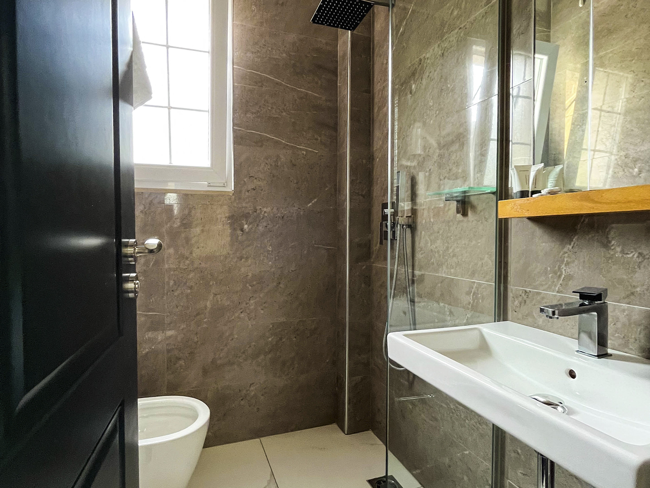 Standard Triple Room 2