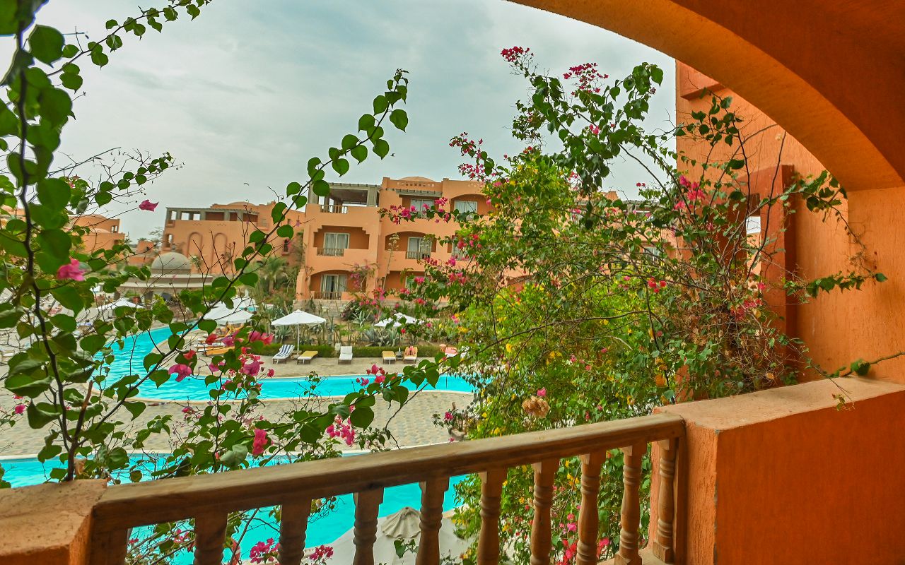 Standard Pool View Room 3