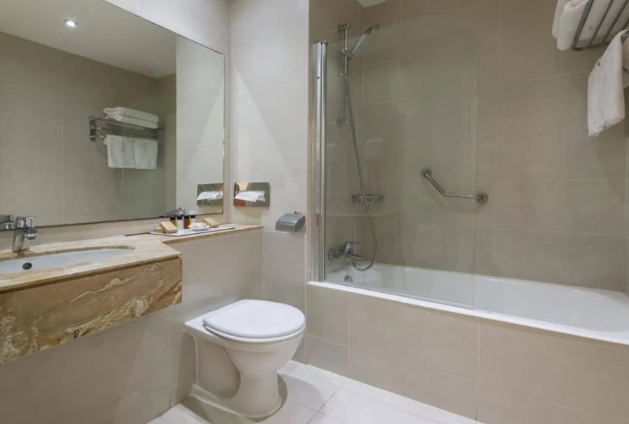 Twin Room Inland View 2
