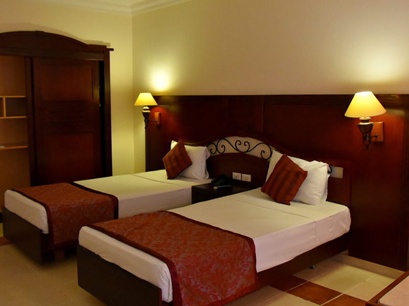 Deluxe Beach Front Room 1