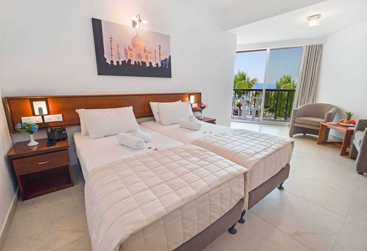 Twin Room Side Sea View 2