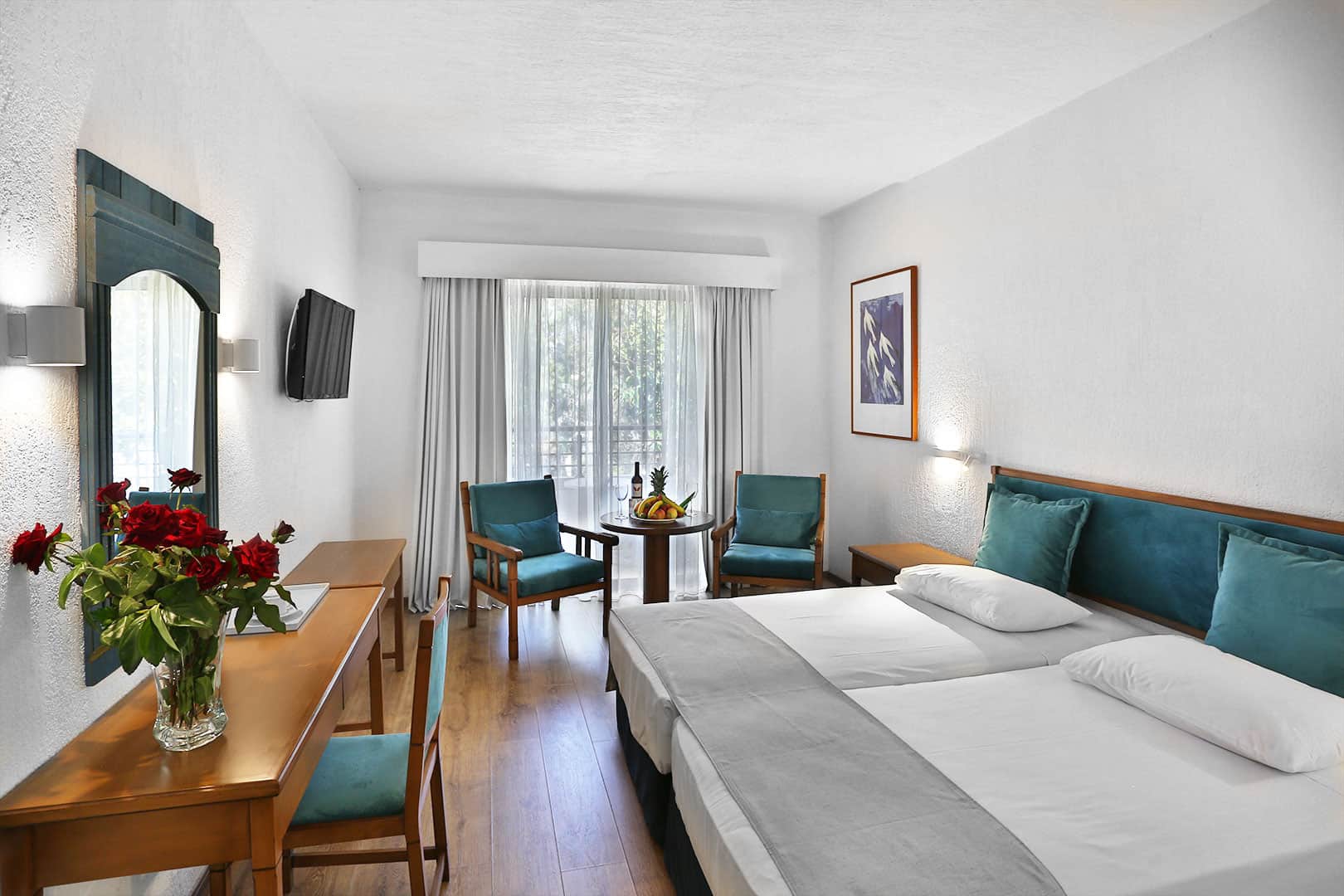 Twin Room Inland View 2