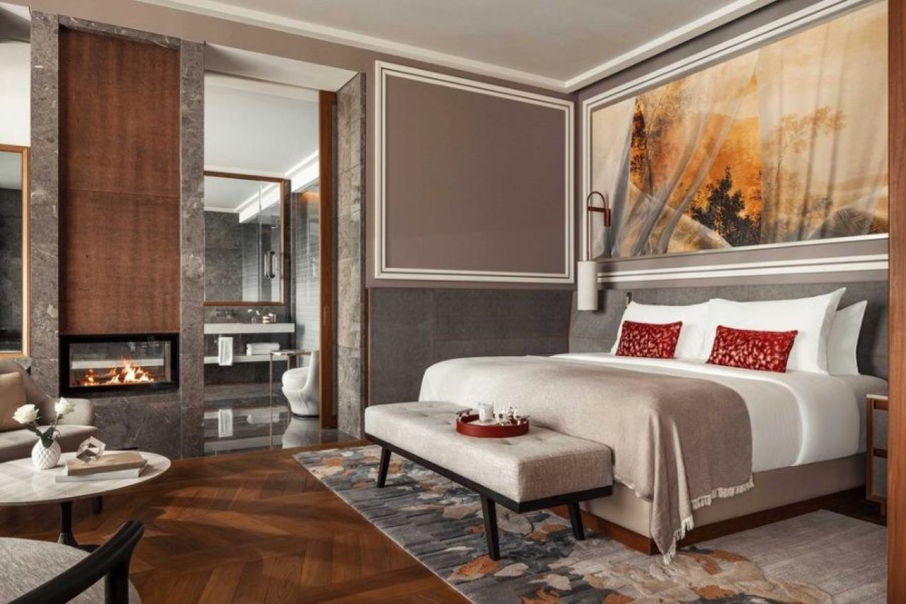 Panoramic Bayview Suite 1