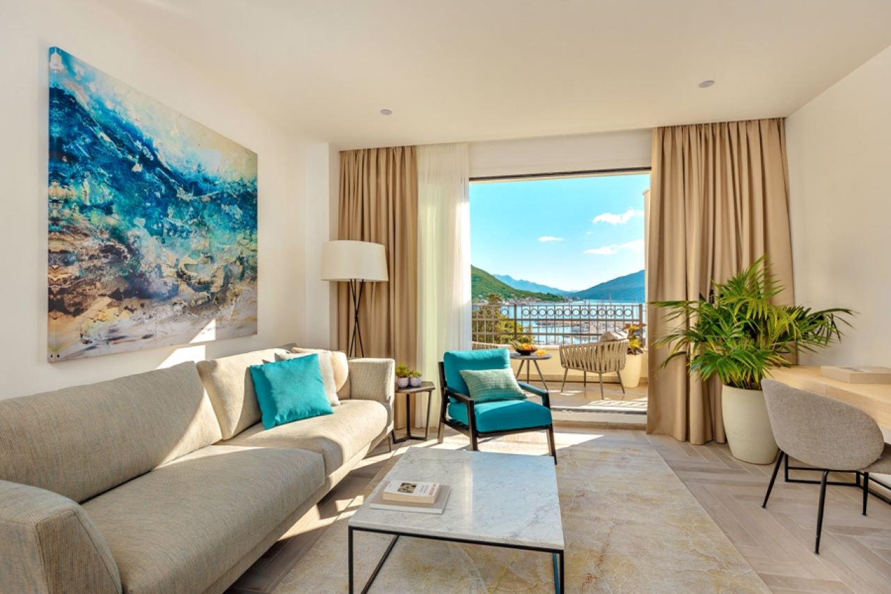 Suite Sea View With Balcony 2