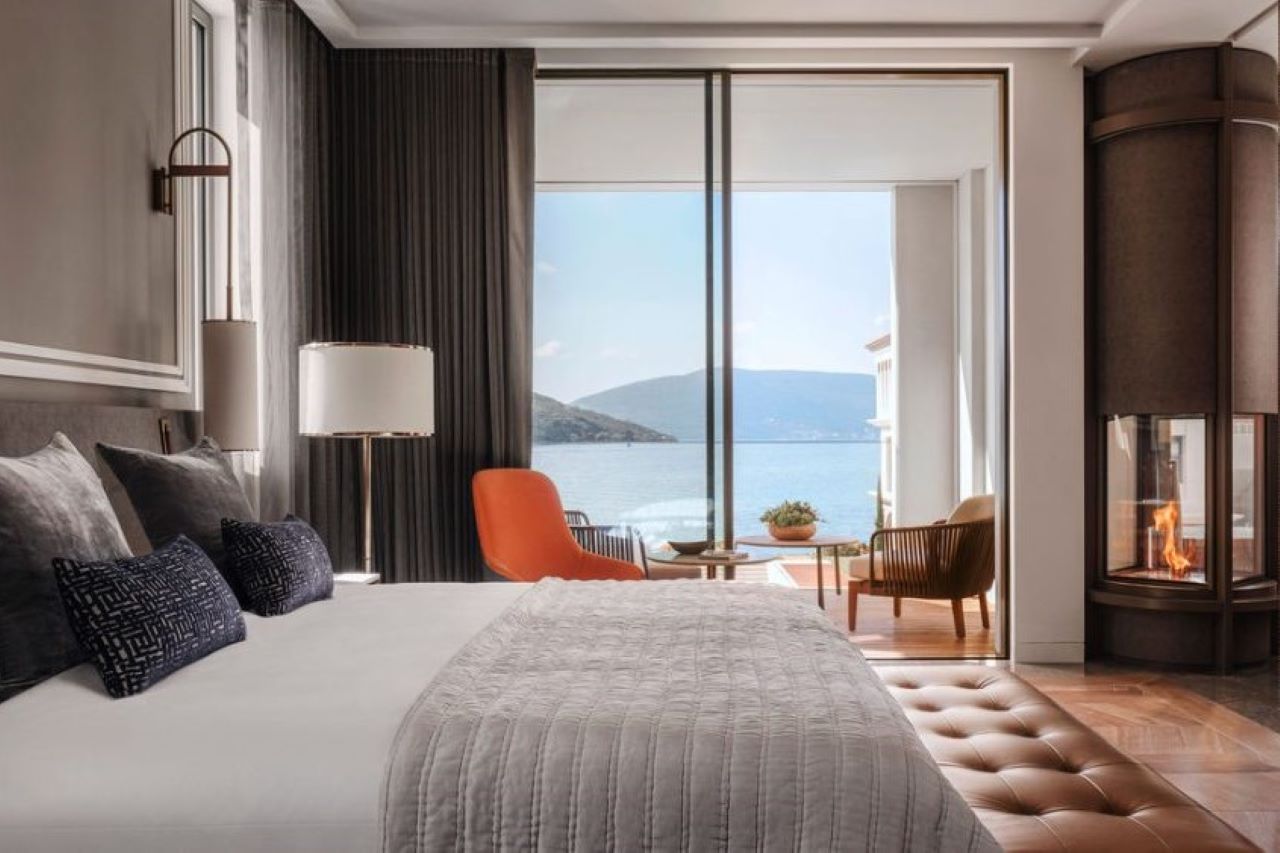 Bayview Room 2