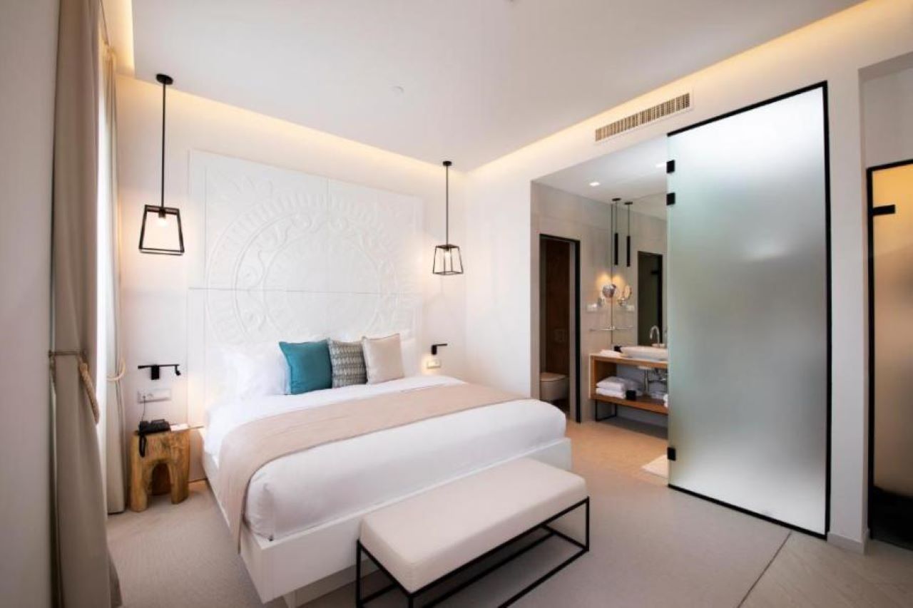 Executive Suite Historical Building 1