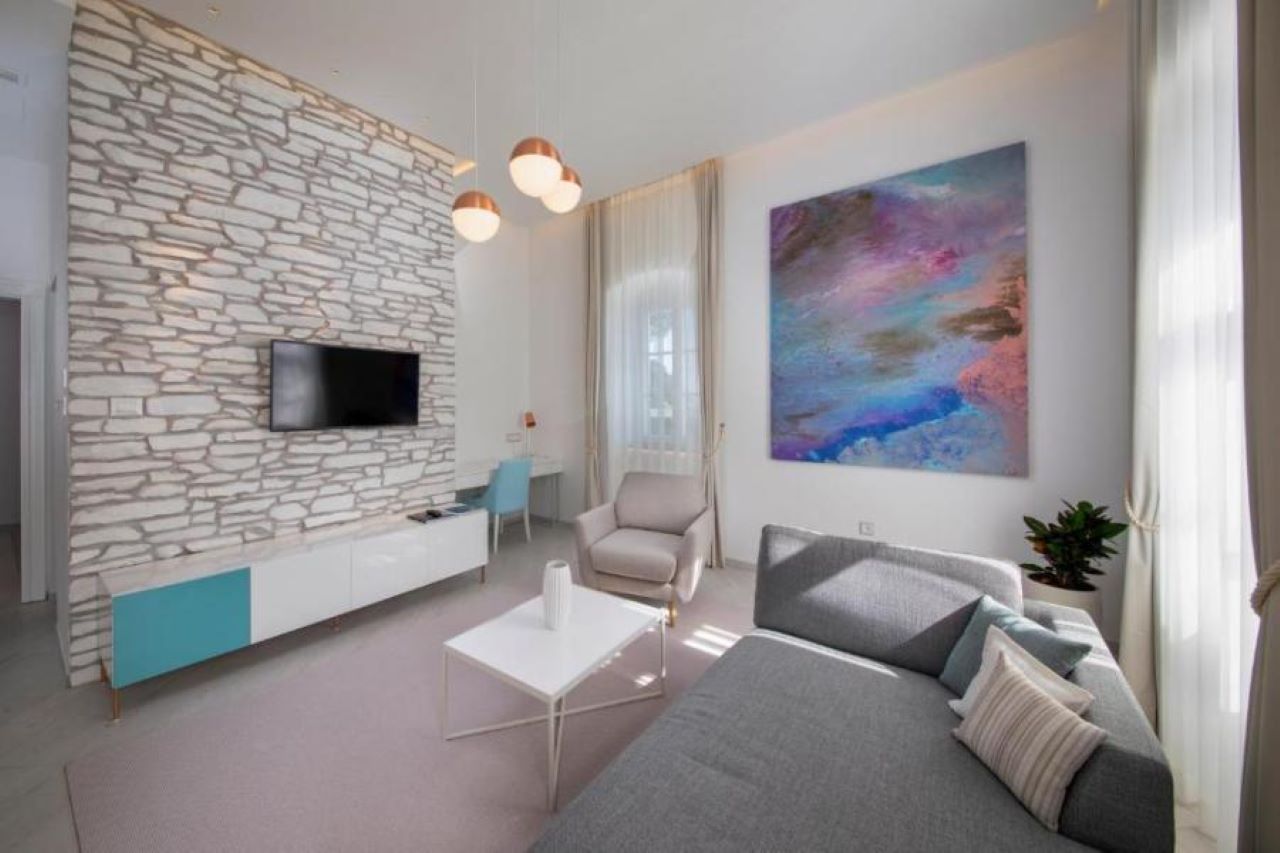 Executive Suite Historical Building 2