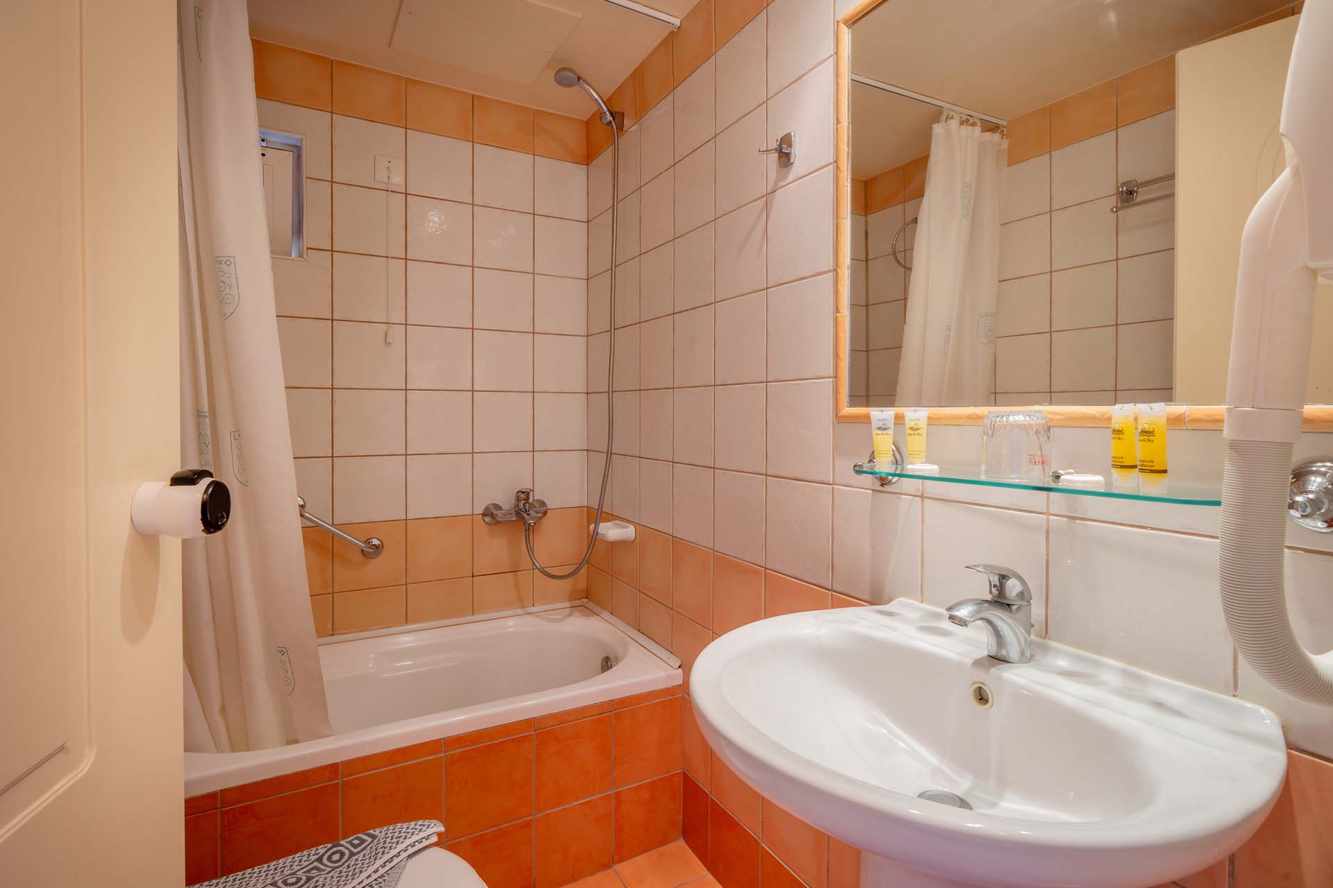 Double Room A/C 3