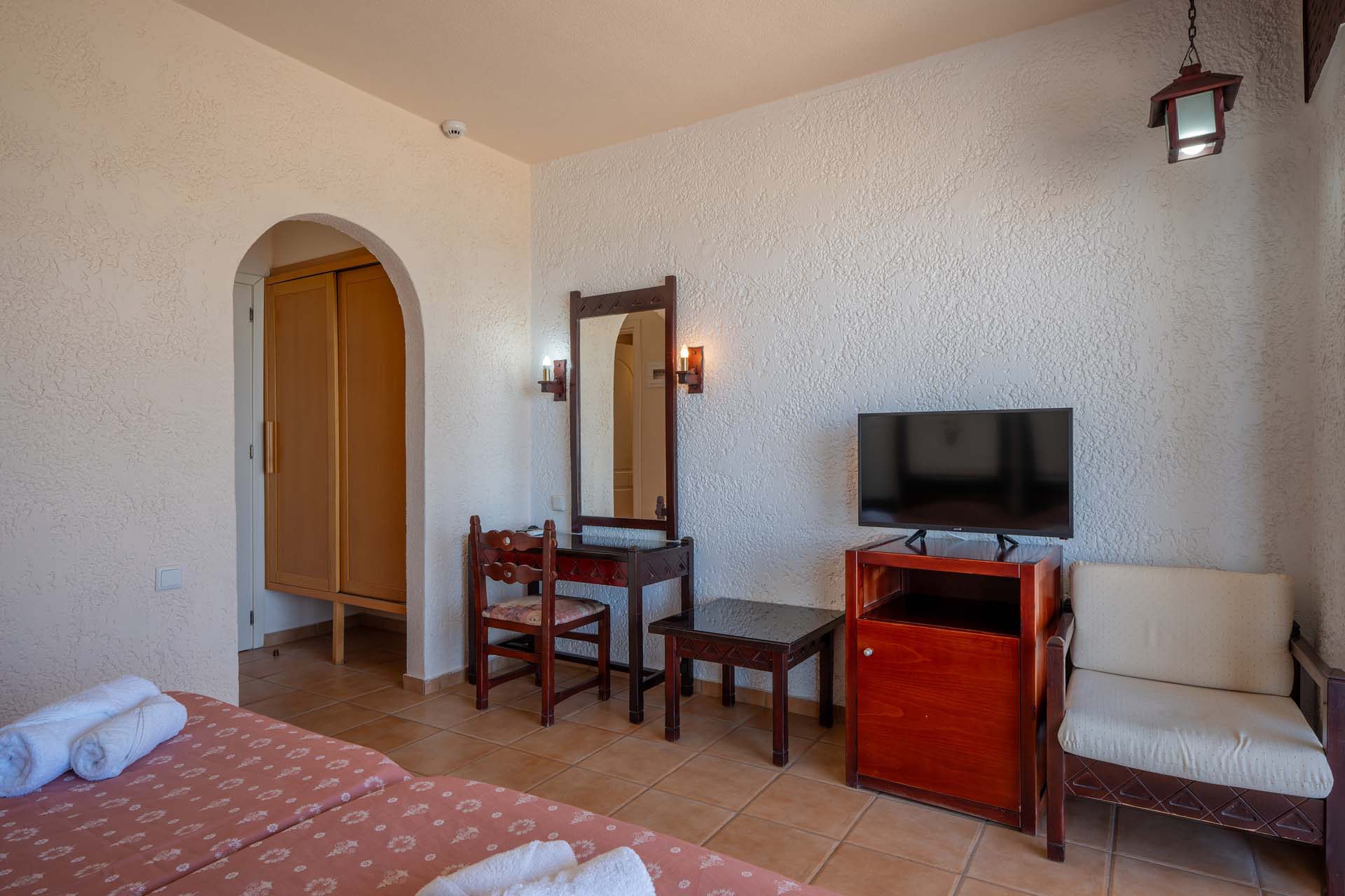 Promo Room A/C 2