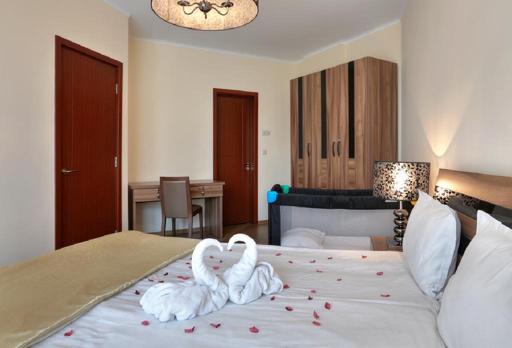 1 Bedroom Apartment 1
