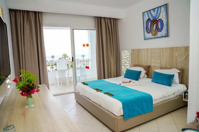 Family Room 1