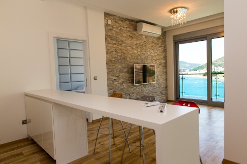 Grande Apartment 06 Lux Sea View 3